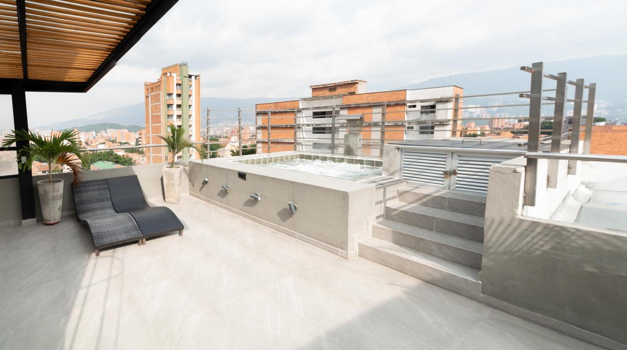 Apartment Motecarlo 202 *