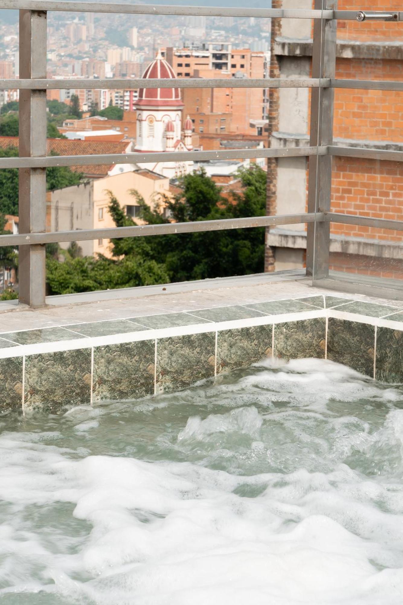 Apartamentos Montecarlo